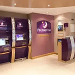 Premier Inn Sunbury - Kempton Park
