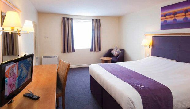 Premier Hotel 3*