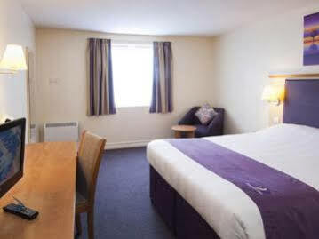 Premier Sunbury-on-Thames